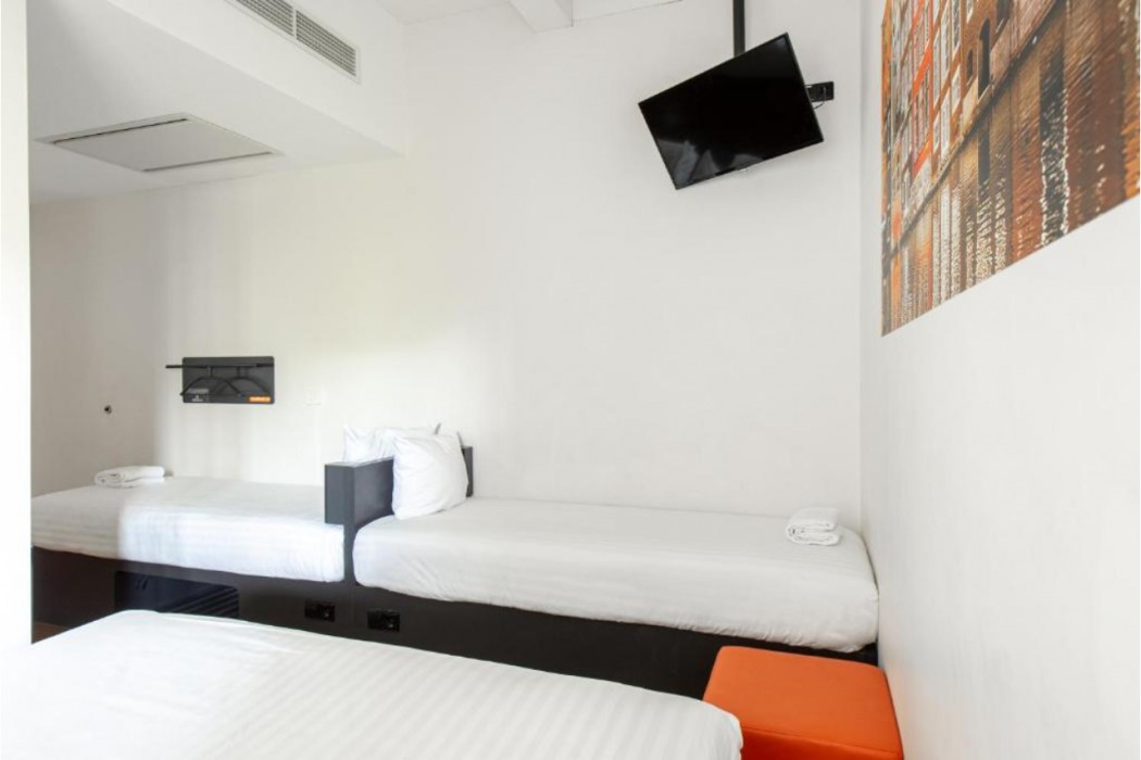 easyHotel Amsterdam City Centre 20/66
