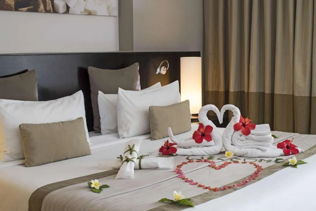 Crystals Beach Resort Belle Mare, a member of Radisson Individuals 10/56