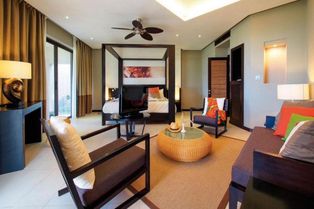 Crystals Beach Resort Belle Mare, a member of Radisson Individuals 11/56
