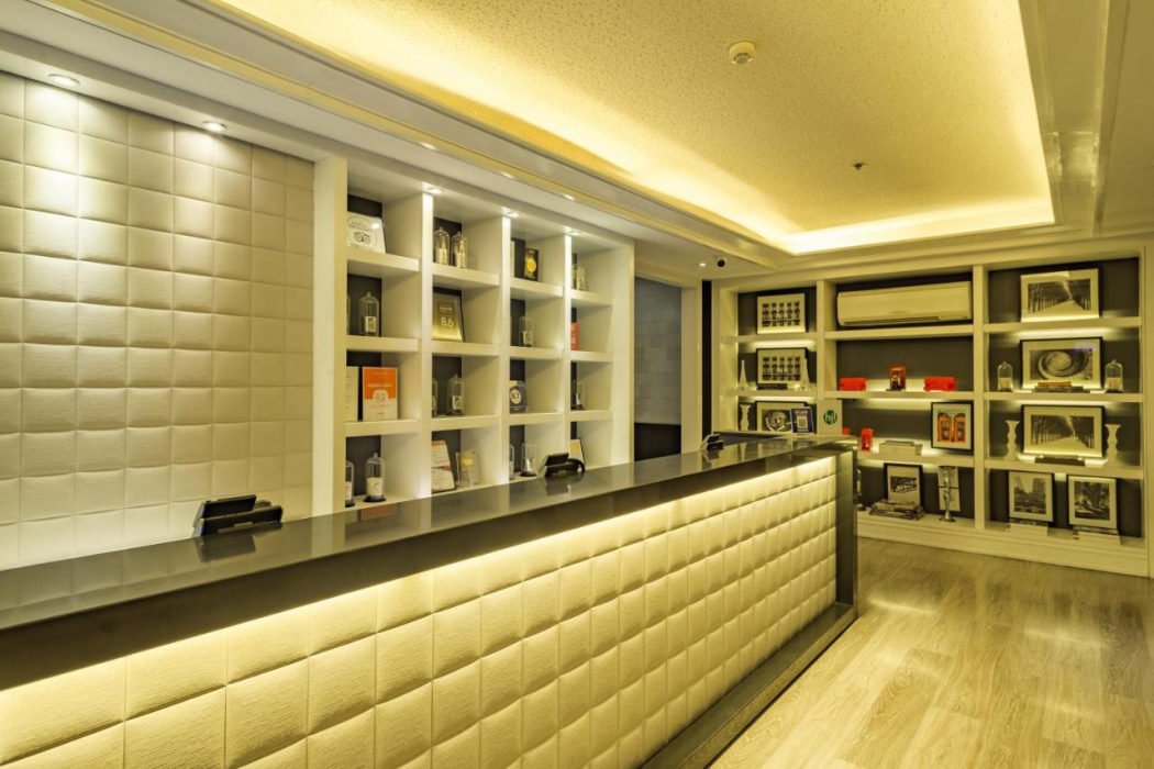 Azumi Boutique Hotel 40/73