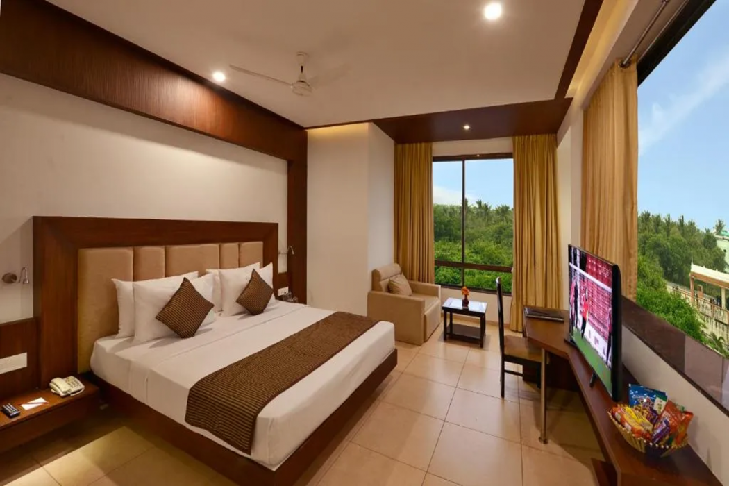 Lords Inn Somnath 10/60