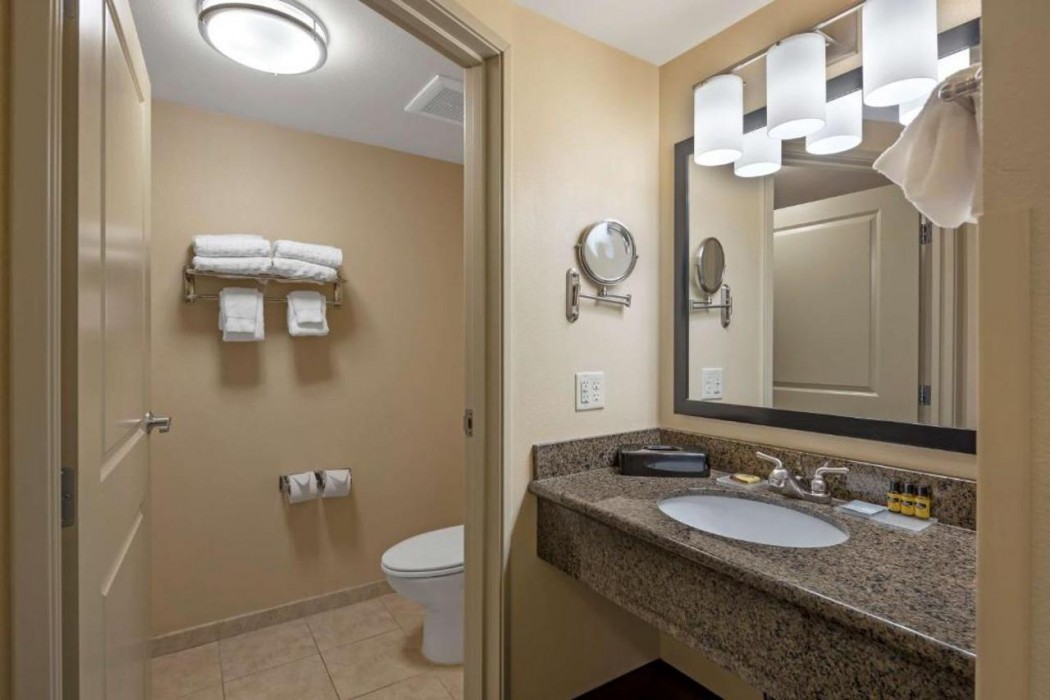 Best Western Plus Chena River Lodge 11/41