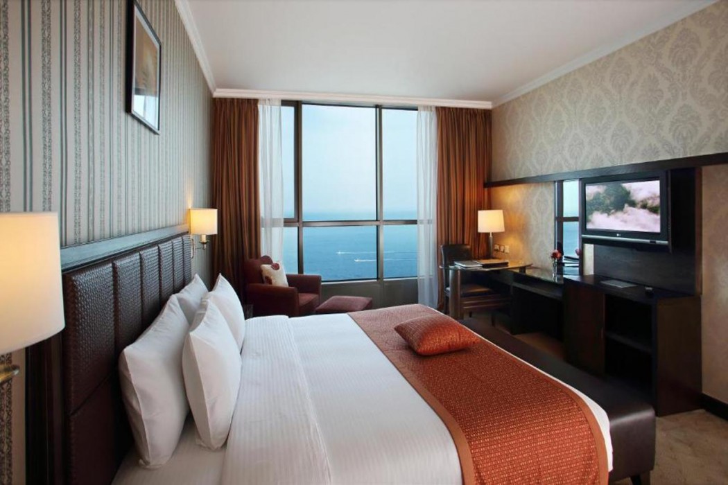 Kuwait Grand Hotel 20/64