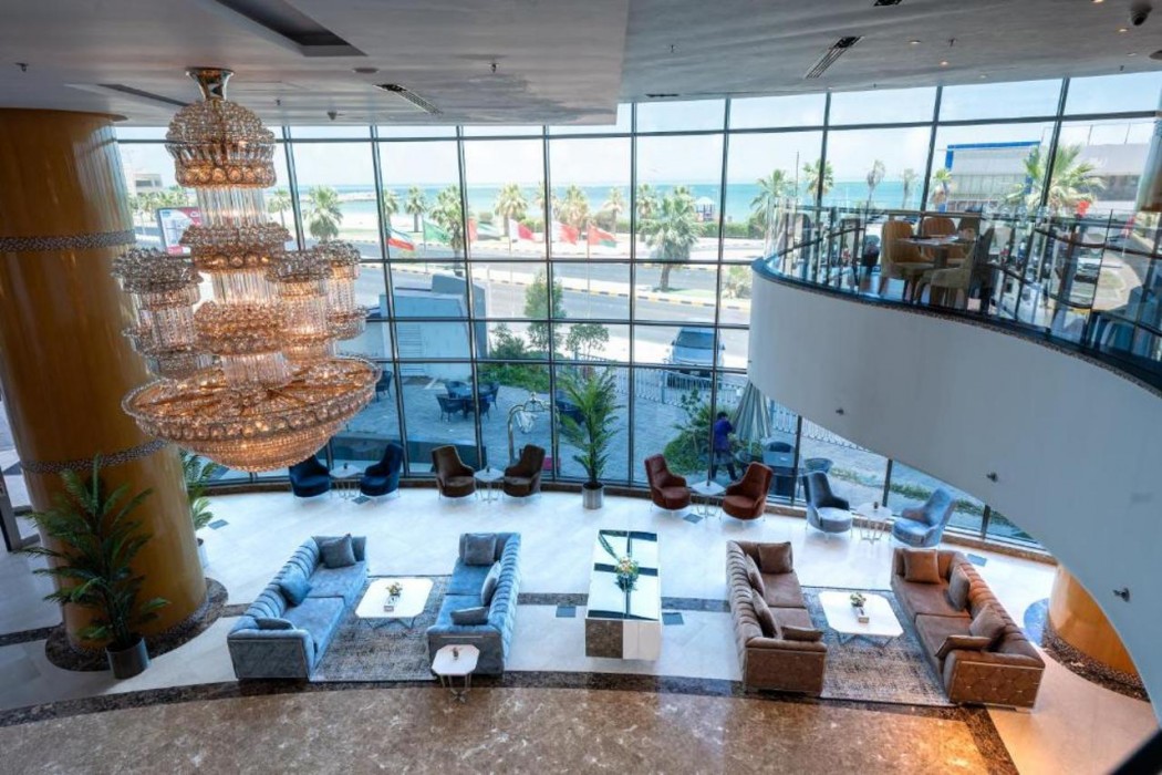 Kuwait Grand Hotel 13/64