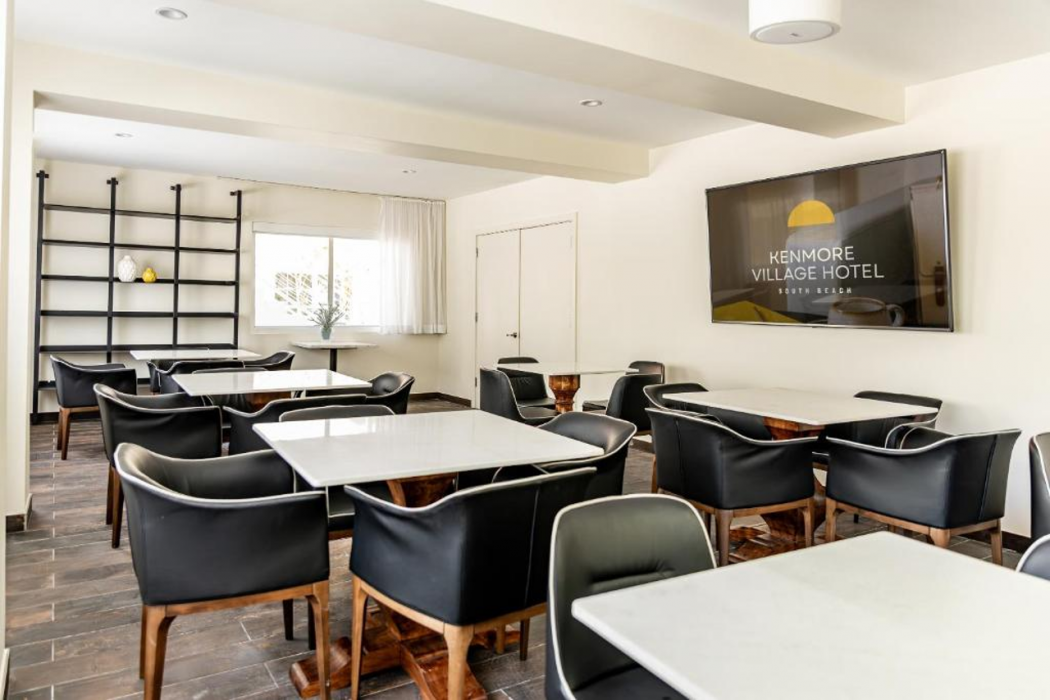 Kenmore Village Hotel, South Beach 17/43