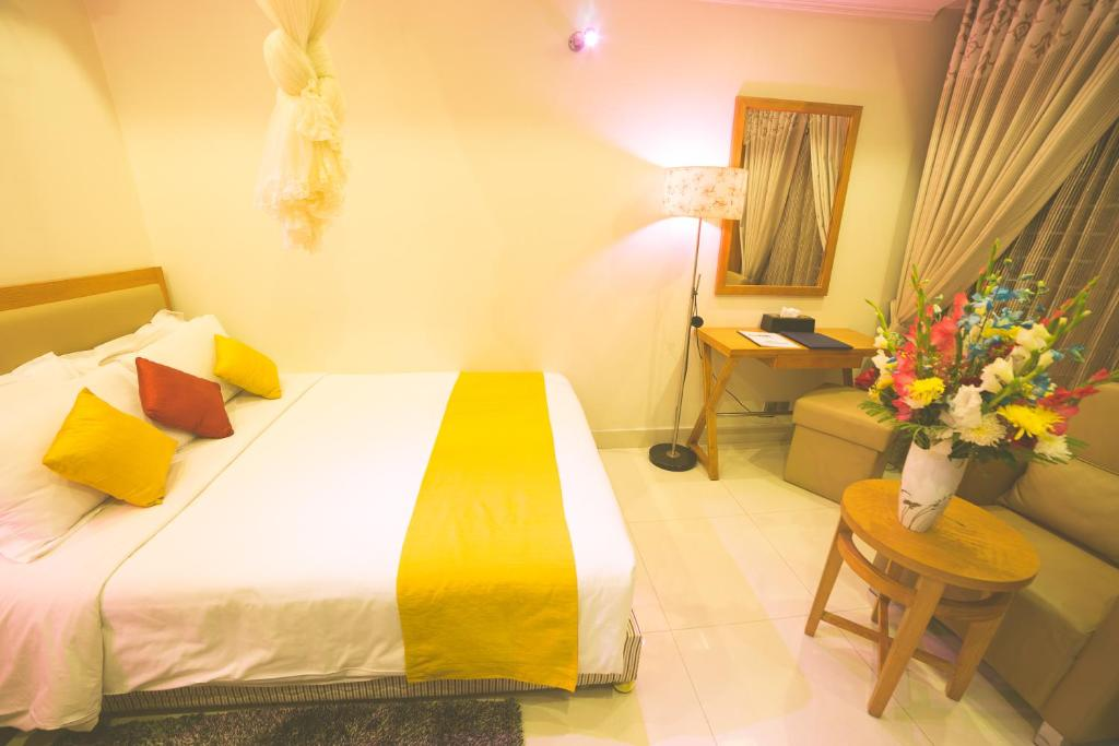 Nascent Gardenia, Gulshan 14/48
