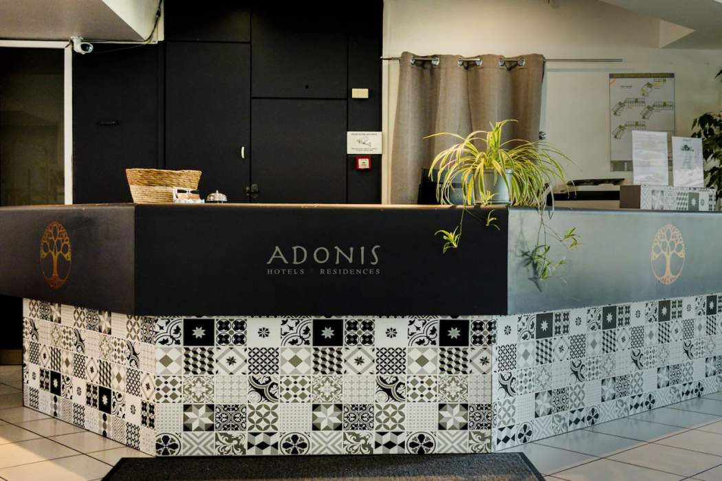 Adonis Gapotel 9/60
