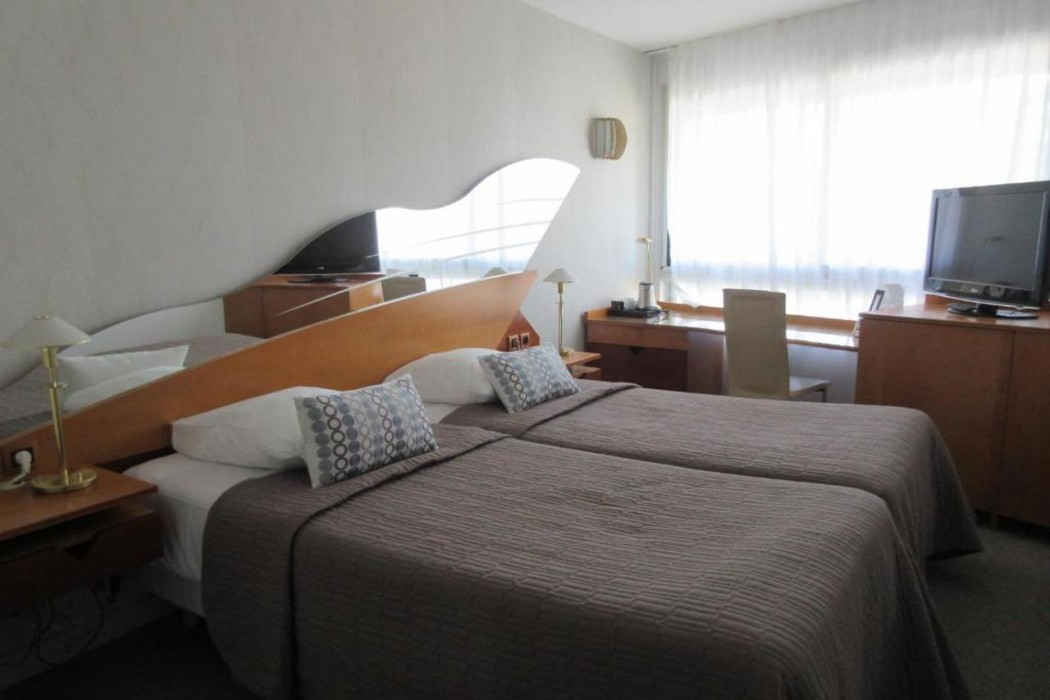 Best Western Hotel Le Crystal Dinard 8/58