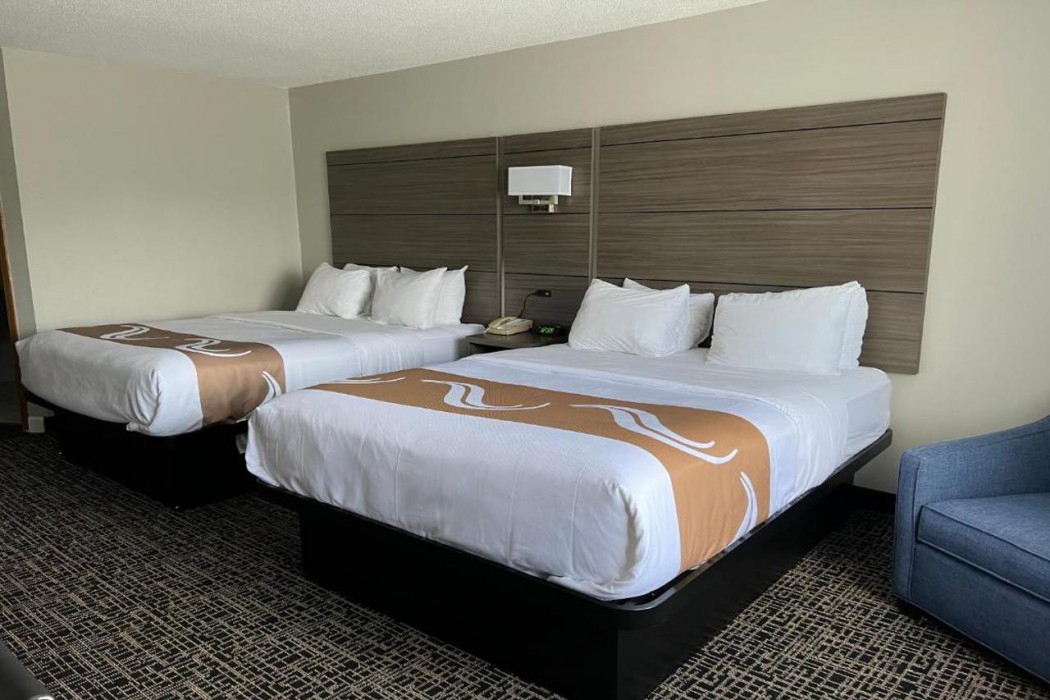 Quality Inn & Suites Red Wing, MN 4/16