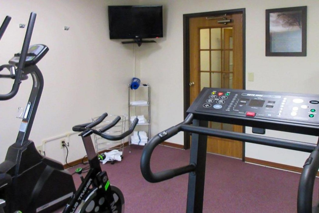 Quality Inn & Suites Red Wing, MN 10/16