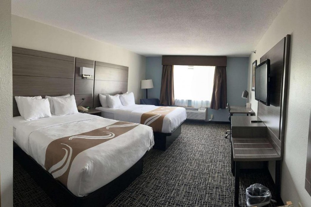 Quality Inn & Suites Red Wing, MN 6/16