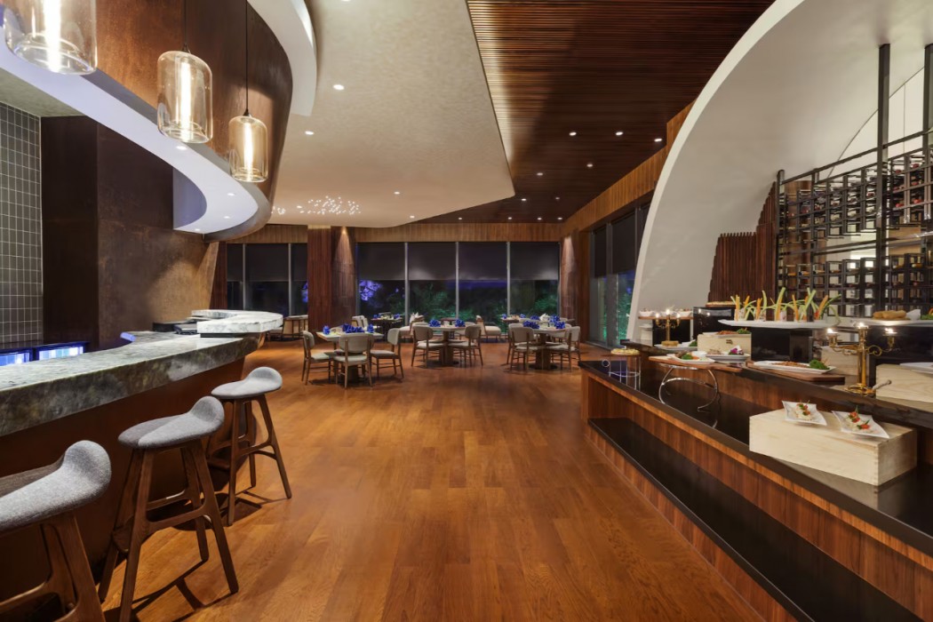 Wyndham Sanya Bay 32/43