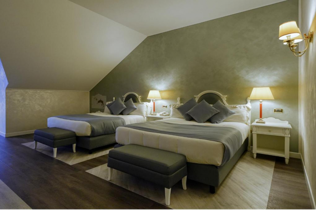 Gardaland Hotel Resort 8/65