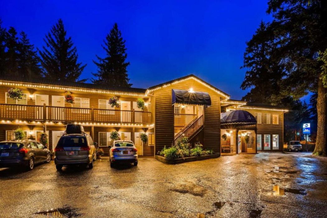Best Western Country Lane Inn Juneau 1/60
