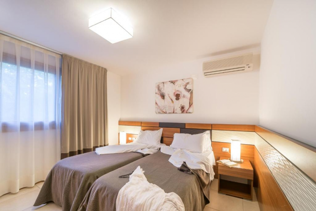 Hotel Green Village Resort 11/60
