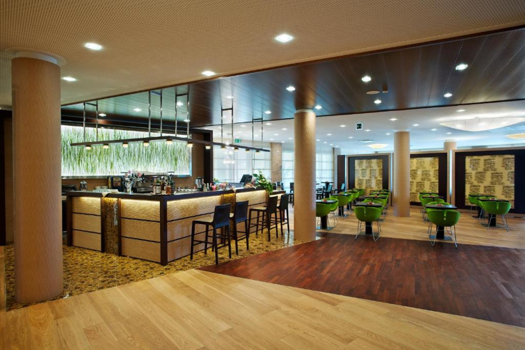 Hotel Green Village Resort 24/60