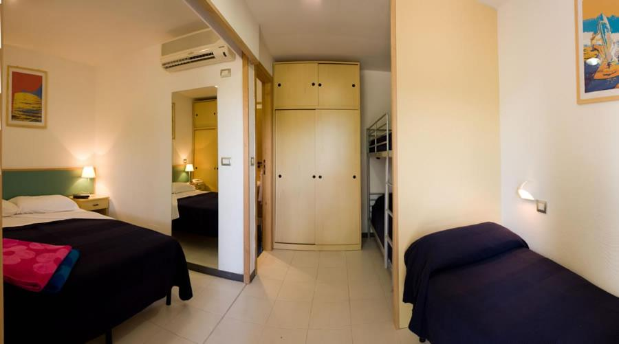 HOTEL AFRICAN BEACH 7/37