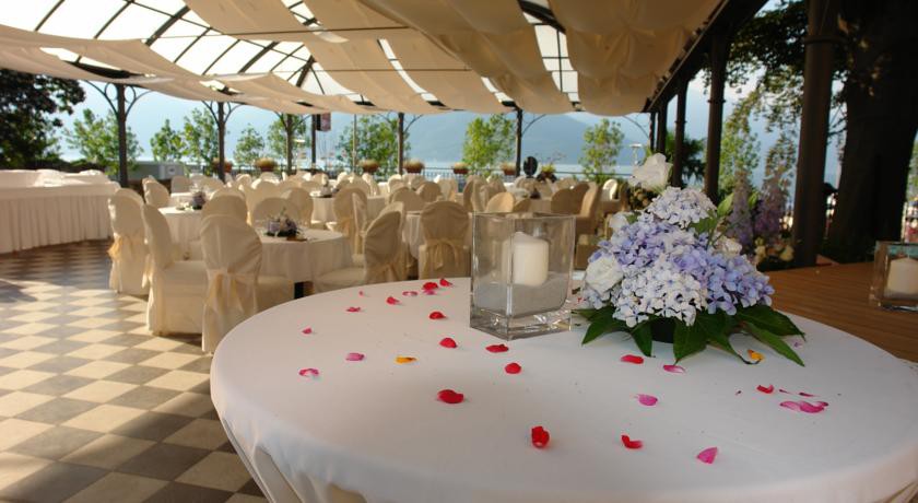 CAMIN HOTEL LUINO 11/30