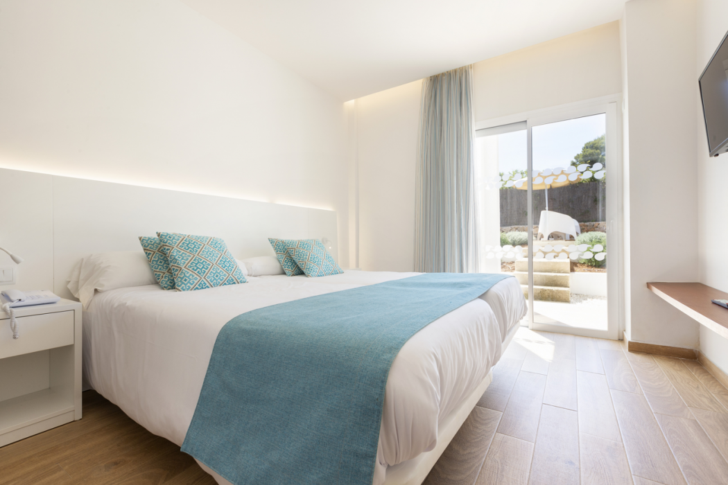 Mar Hotels Playa Mar & Spa 7/23