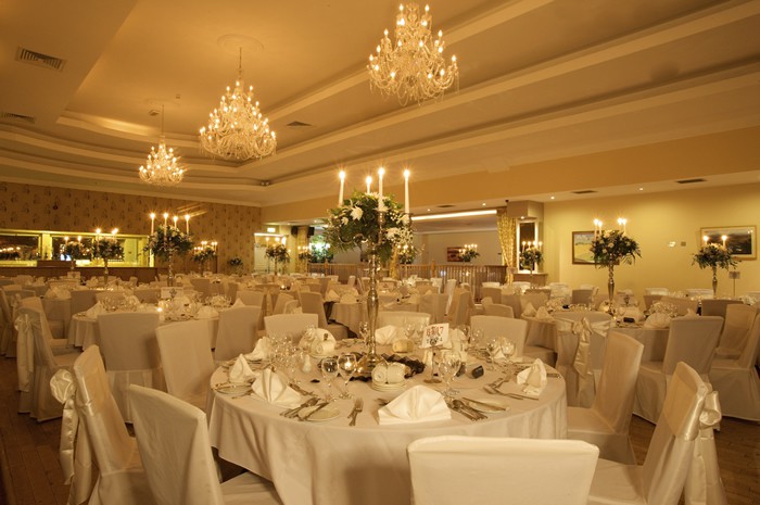 BROADHAVEN BAY HOTEL 9/25