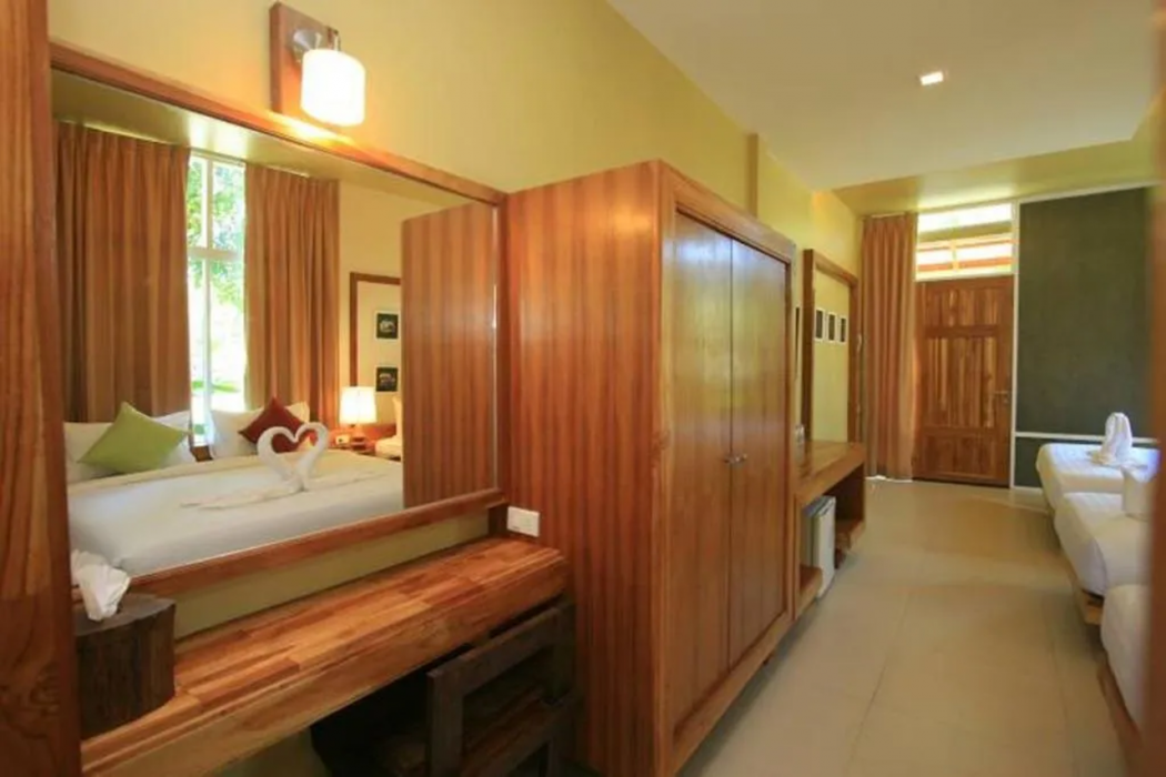 Nana Resort Kaengkrachan 14/65