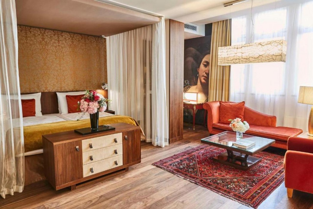 Hotel Vier Jahreszeiten Kempinski Munich 24/74