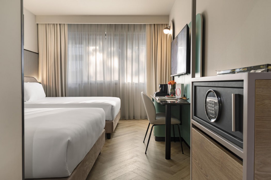 Living Place Hotel 32/105