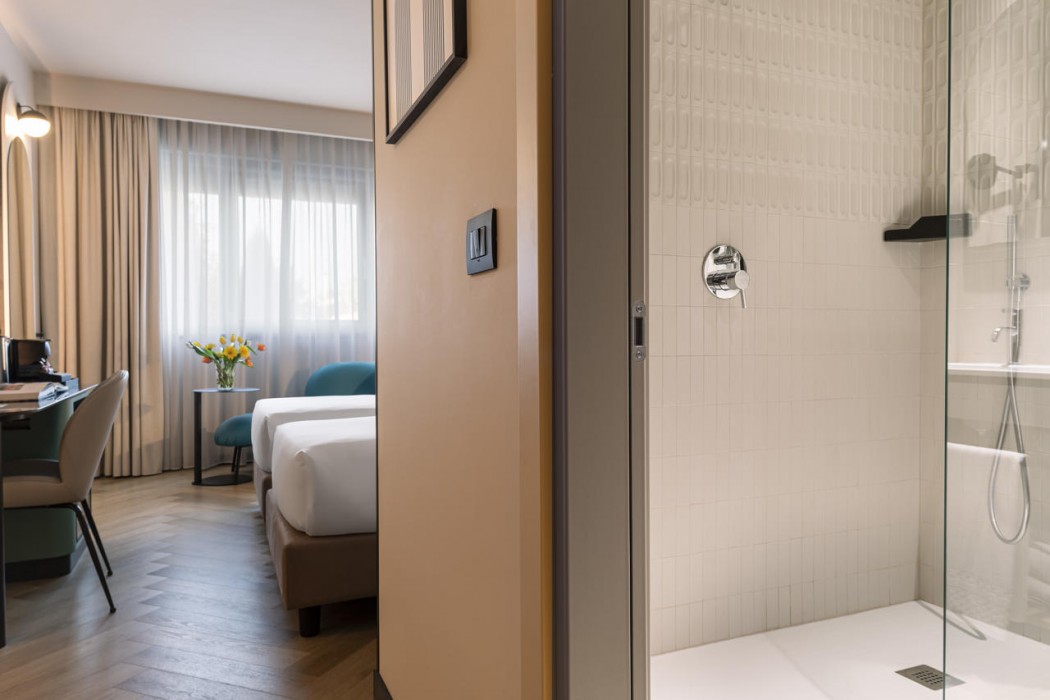 Living Place Hotel 59/105