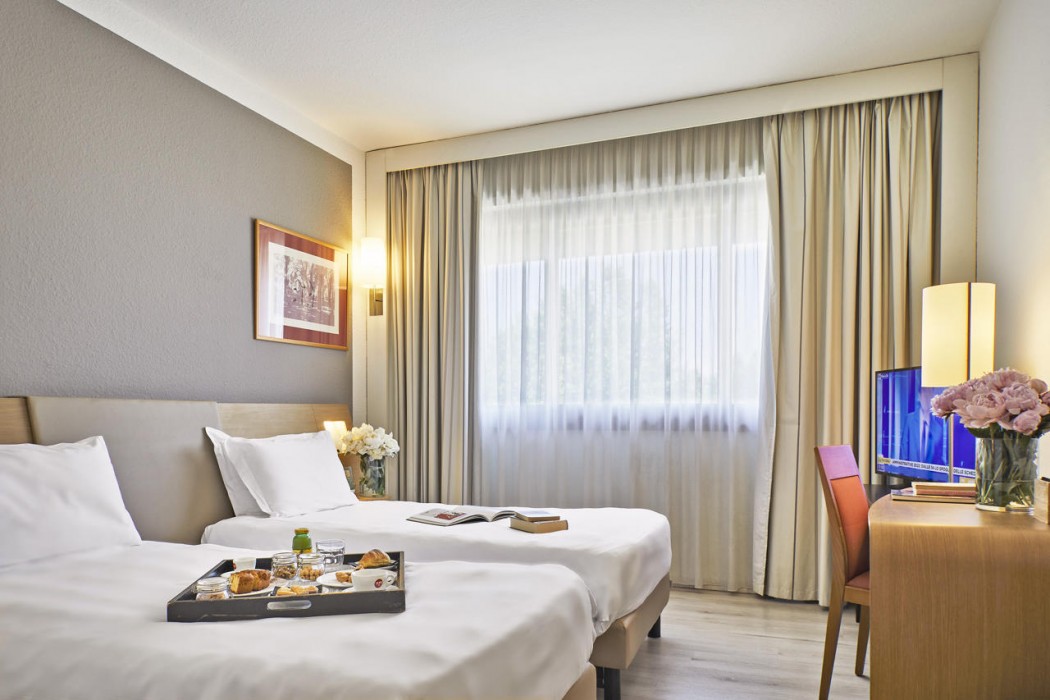 Living Place Hotel 31/105