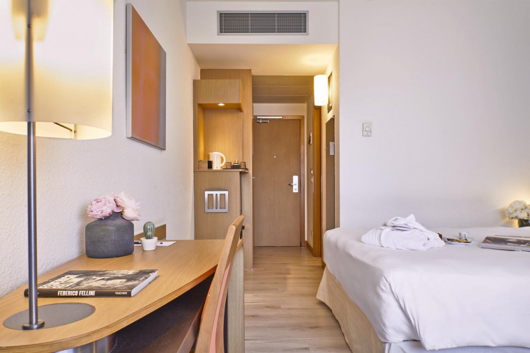 Living Place Hotel 16/105