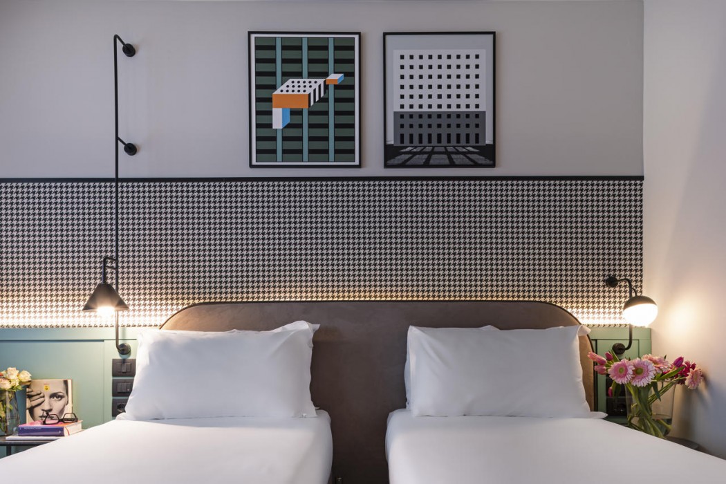 Living Place Hotel 57/105