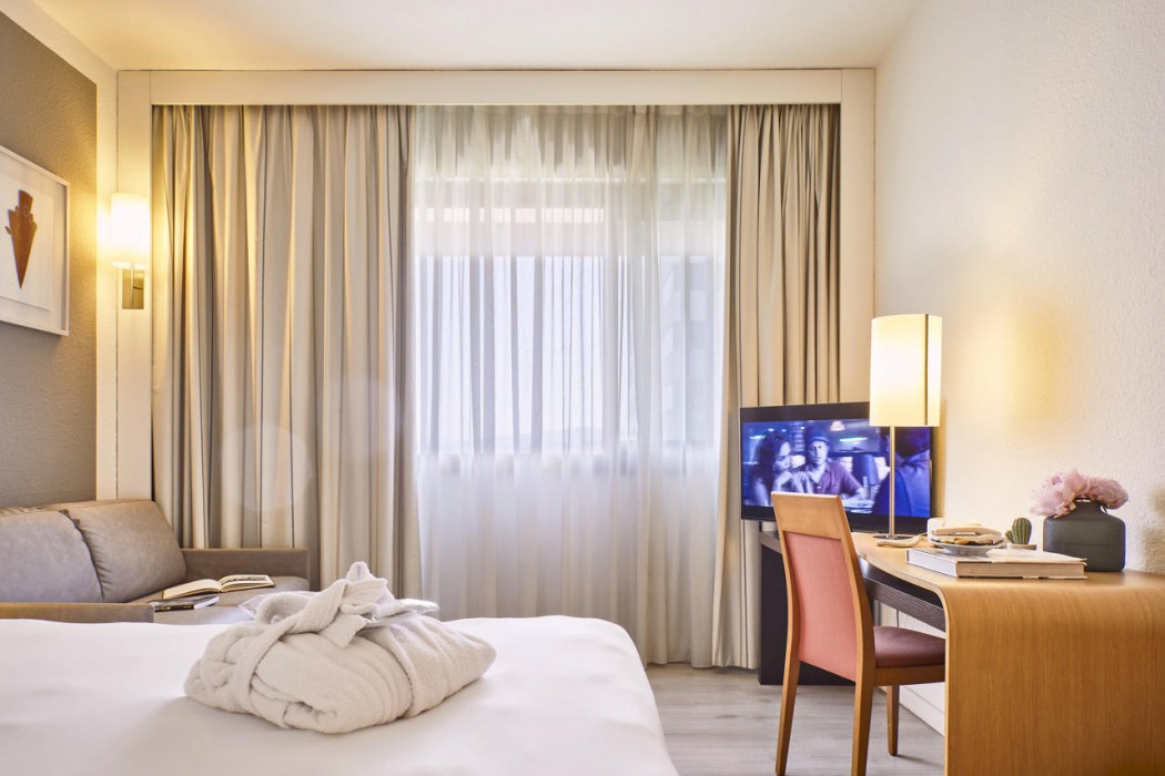 Living Place Hotel 54/105