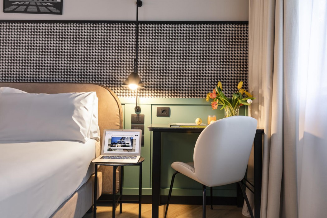 Living Place Hotel 60/105