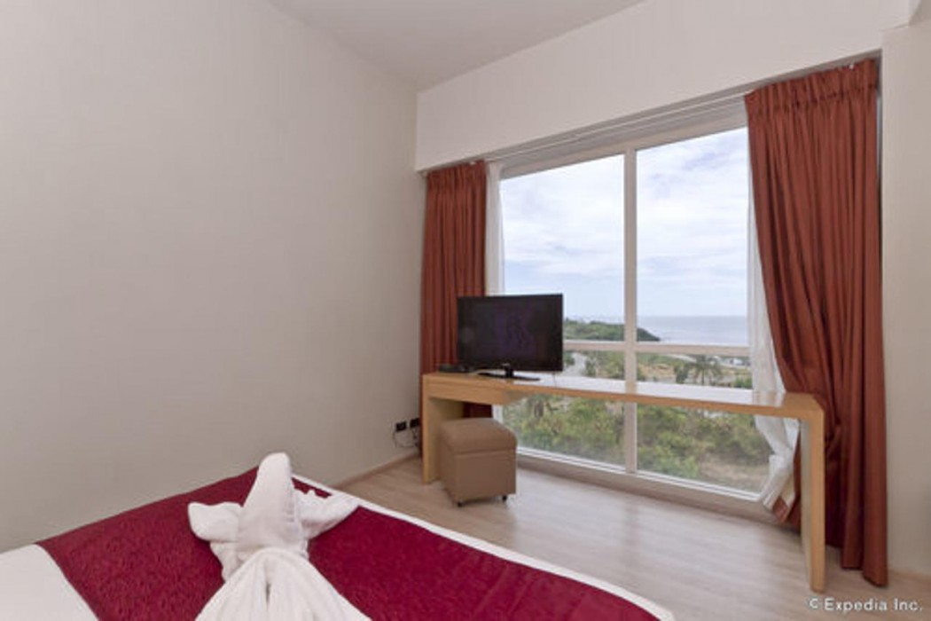La Mirada Hotel 14/37