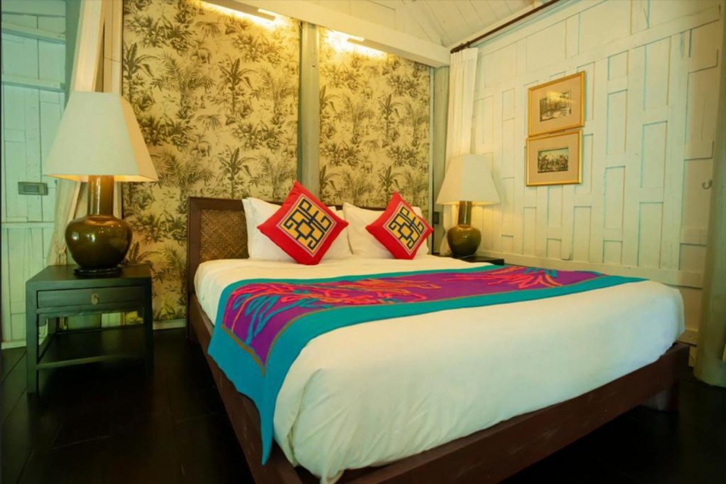 Zantiis Ndol Villas 27/66