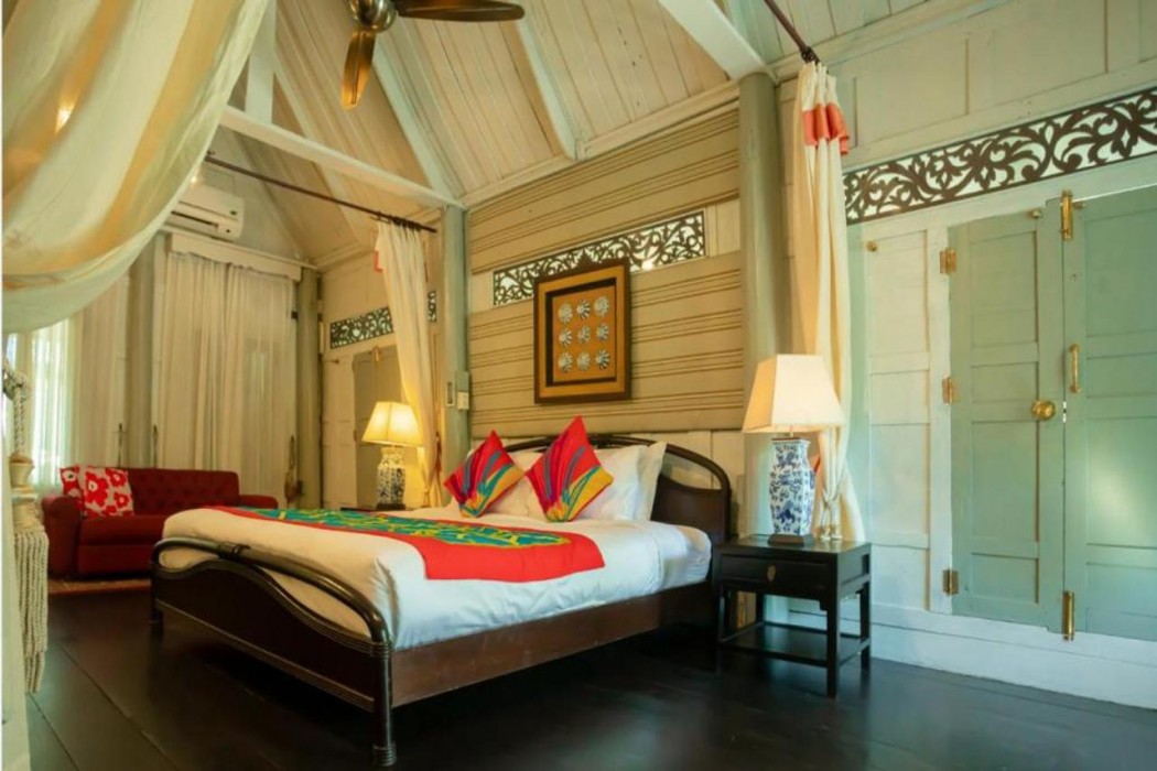 Zantiis Ndol Villas 23/66