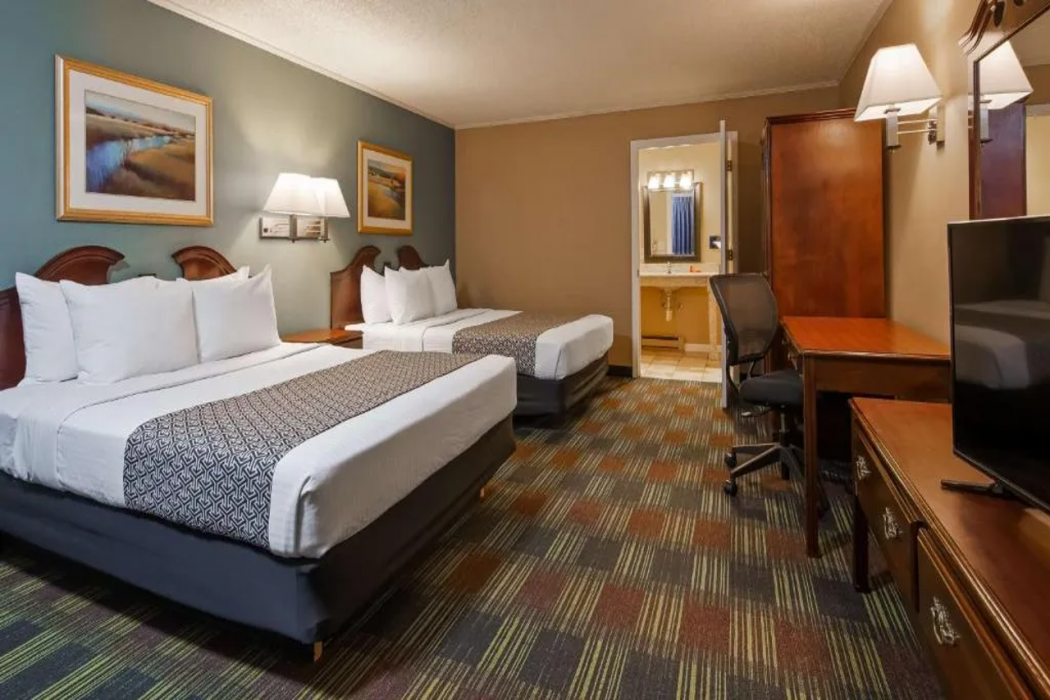 SureStay by Best Western Cameron 14/20