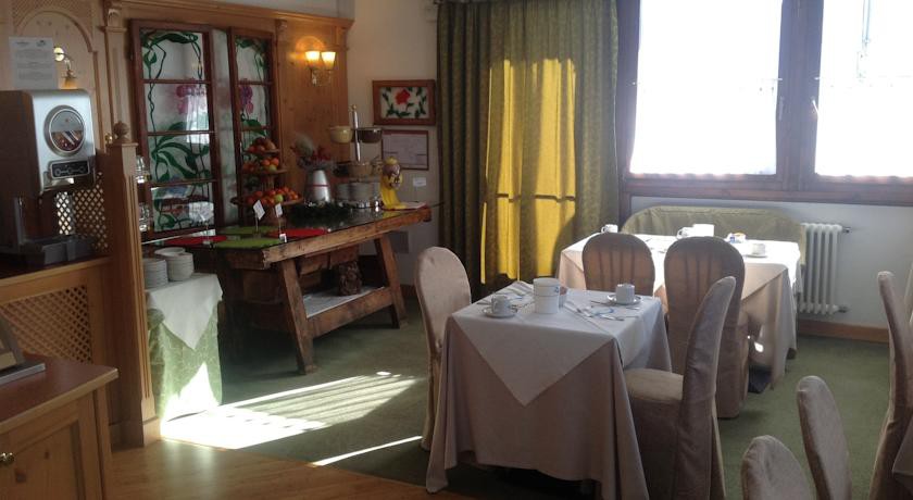 HOTEL CAMINETTO 36/67
