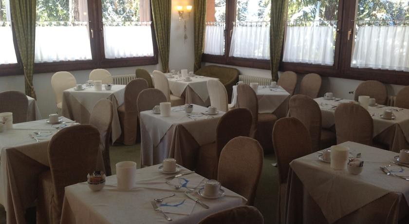 HOTEL CAMINETTO 37/67