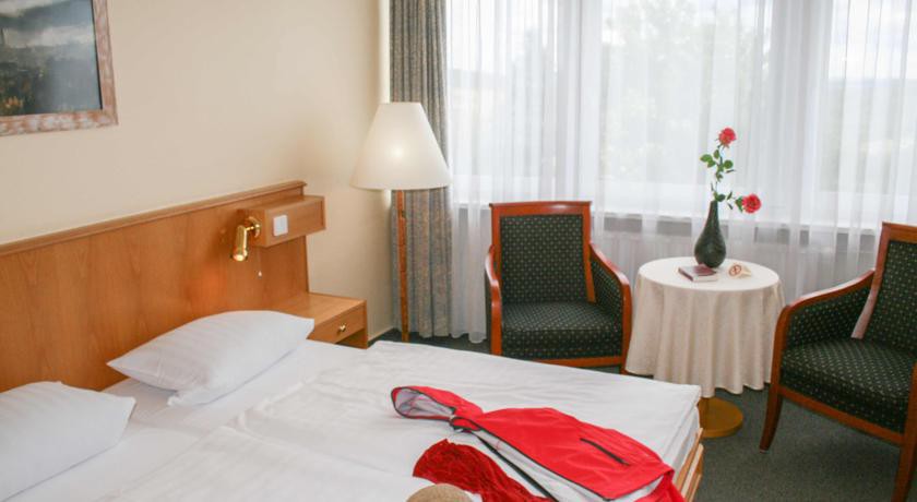 PANORAMA HOTEL OBERWIESENTHAL 5/41