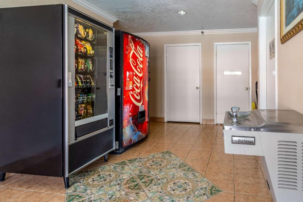 Motel6 Alvin, TX 28/52