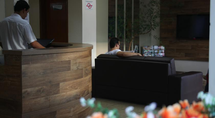 PINHEIROS HOTEL 11/57