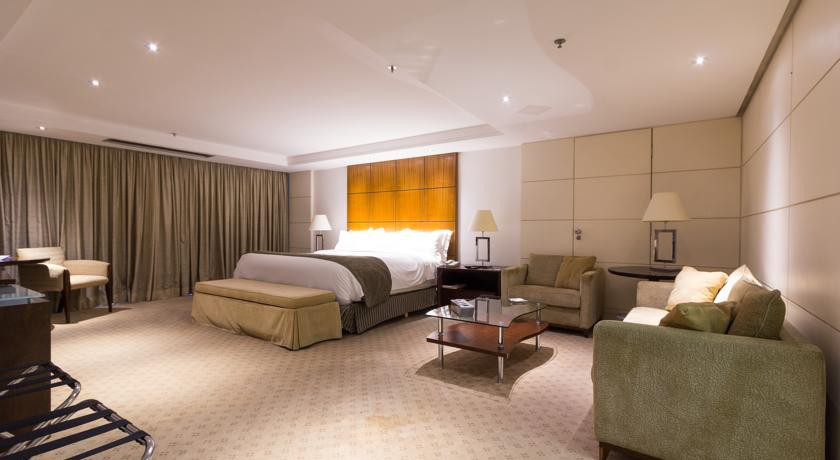 Grand Bittar 10/53