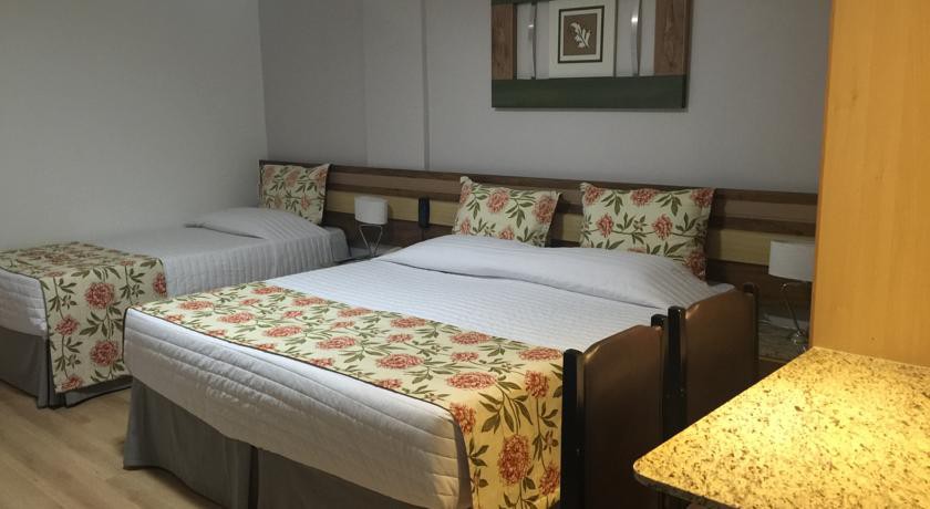 LAGUNA PLAZA HOTEL 6/37