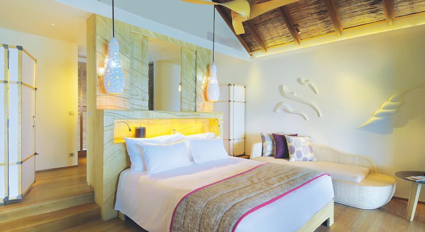 Constance Moofushi Maldives 7/12