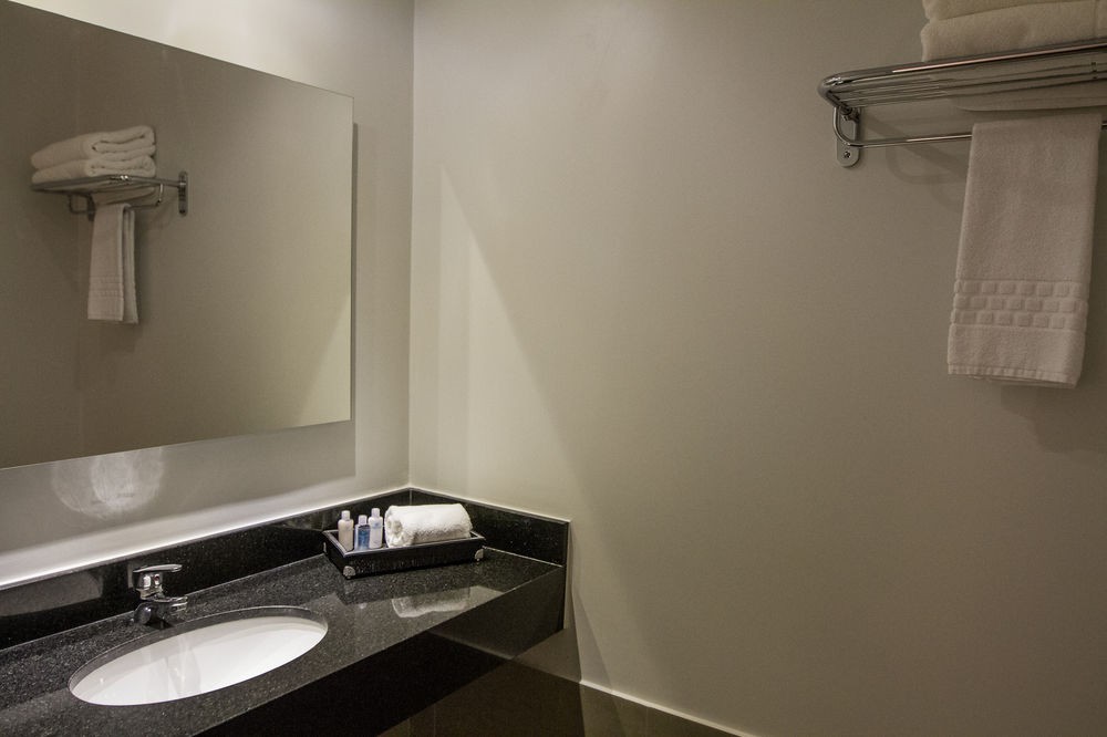 FRATELE BUSINESS HOTEL 27/59