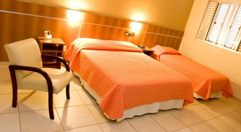 Bernal Hotel 9/34