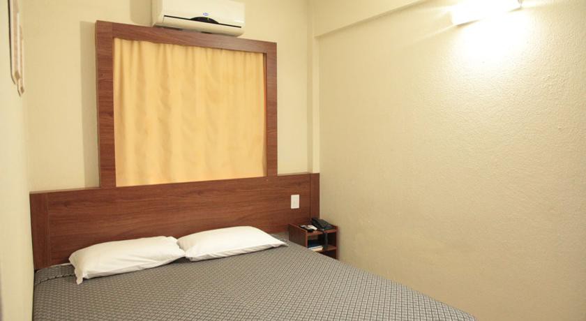 Druds Hotel 4/24
