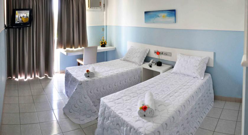 ANTONIUS IMPERIAL HOTEL 13/39
