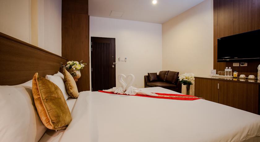 The Wave Hotel Patong 19/73